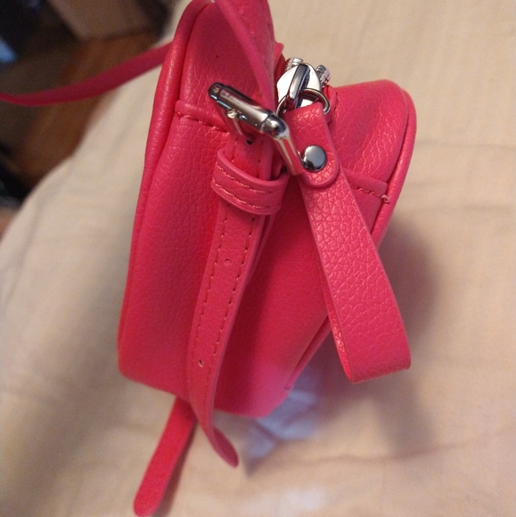 Jeffree Star Limited Edition Pink Heart Crossbody Bag New - Picture 4 of 7